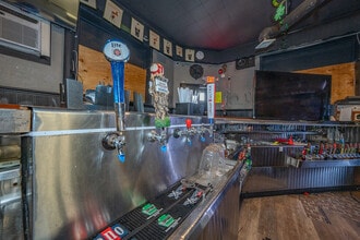 4742-4744 Richmond St, Philadelphia, PA à louer Photo intérieure– Image 2 sur 17