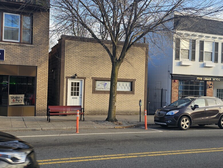 403 Broad St, Bloomfield, NJ à vendre - Photo de l’immeuble – Image 2 sur 11
