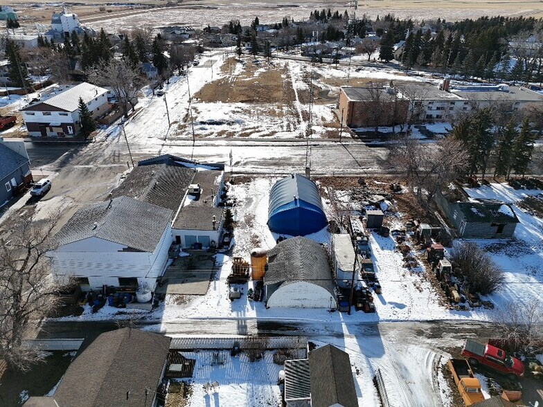 315 Main St, Rockyford, AB à vendre - Aérien – Image 2 sur 5