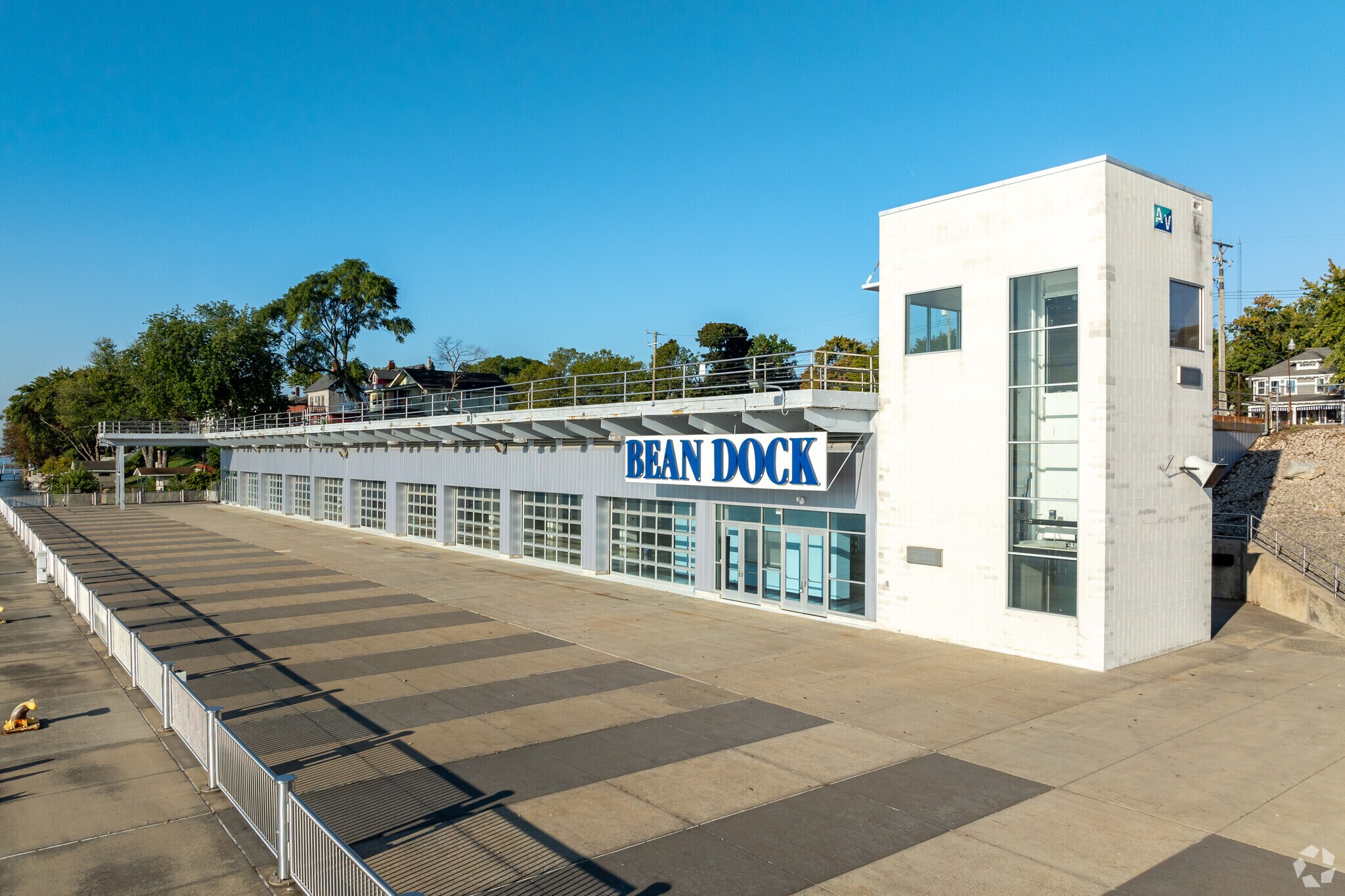 2380 Military St, Port Huron, MI à vendre Photo principale– Image 1 sur 1