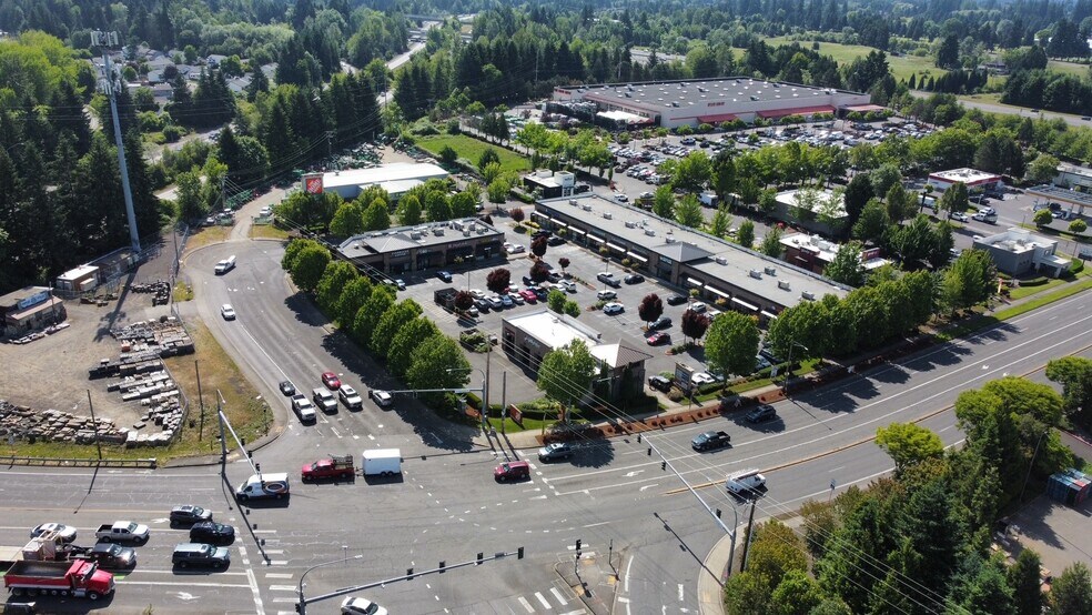 8720 NE Centerpointe Dr, Vancouver, WA à louer - Photo de l’immeuble – Image 3 sur 5