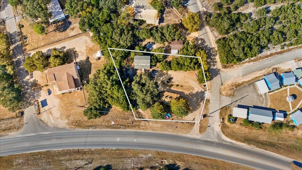3434 FM 2673, Canyon Lake, TX à vendre - Photo de l’immeuble – Image 2 sur 47