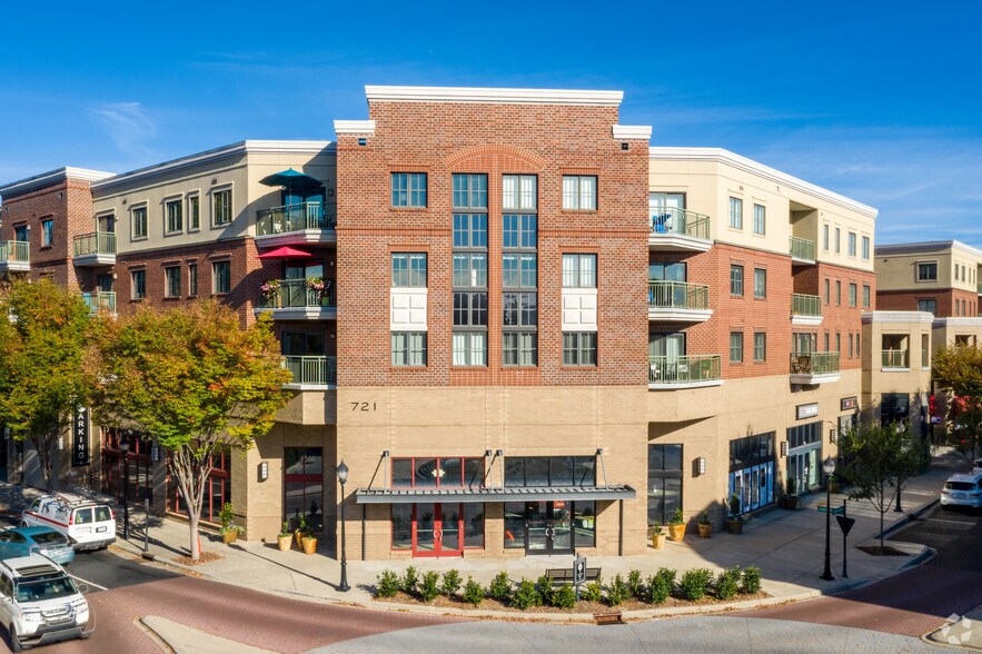 721 Governor Morrison St, Charlotte, NC à louer - Photo principale – Image 1 sur 11