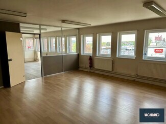 Plus de détails pour Bureau à louer