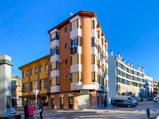Plus de détails pour Plaza Egido de la Fuente, 1, Pinto - Local commercial à louer