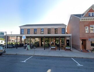 Plus de détails pour 449 Warren St, Hudson, NY - Bureau/Local commercial à louer