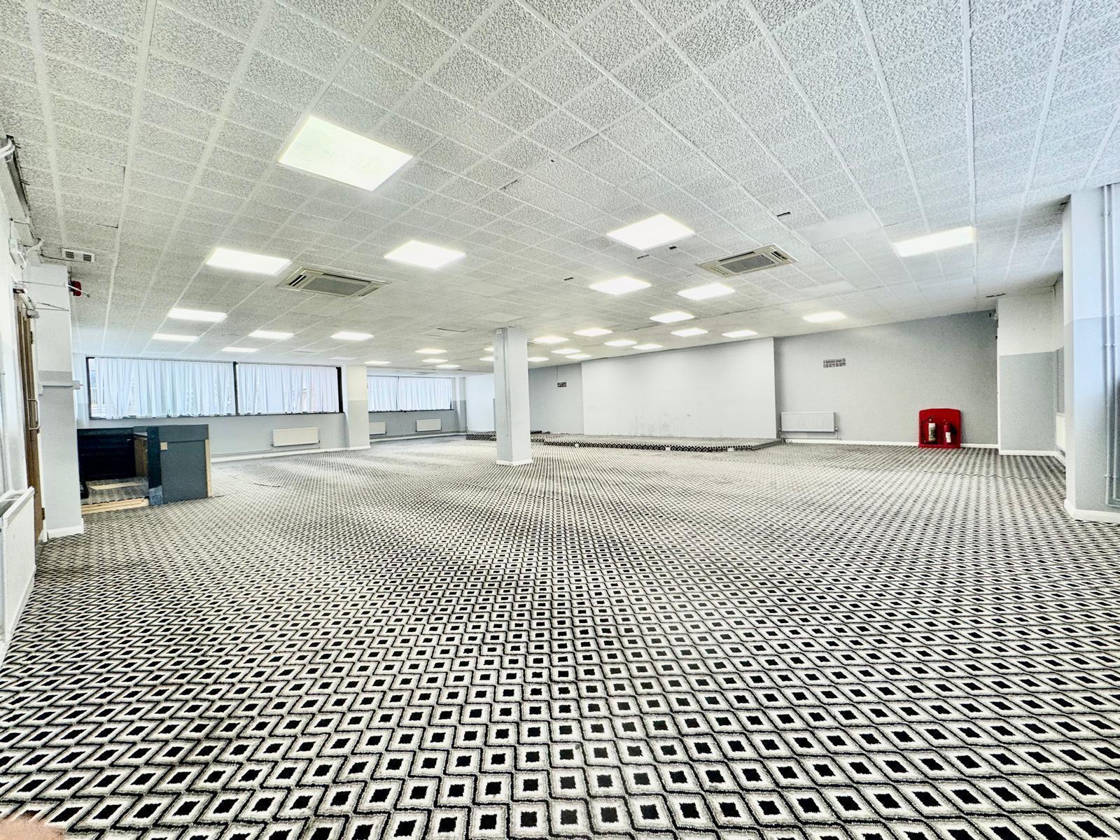 28-30 Victoria St, Luton à louer Photo intérieure– Image 1 sur 11