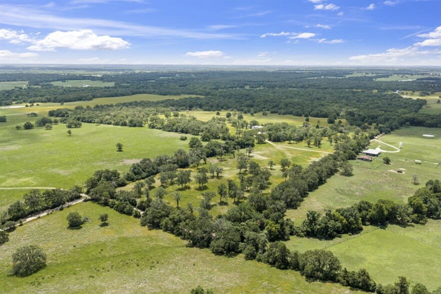3011 County Road 314, Rockdale, TX à vendre - Photo de l’immeuble – Image 2 sur 29
