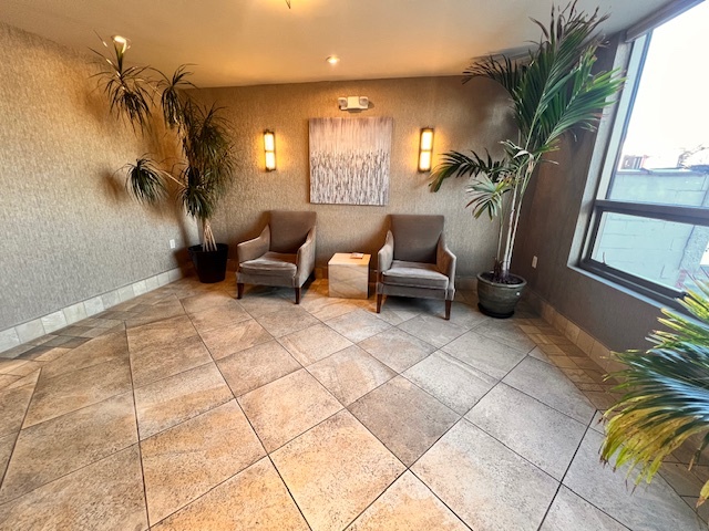 50 Upper Montclair Plz, Montclair, NJ à louer Hall d’entrée– Image 1 sur 9