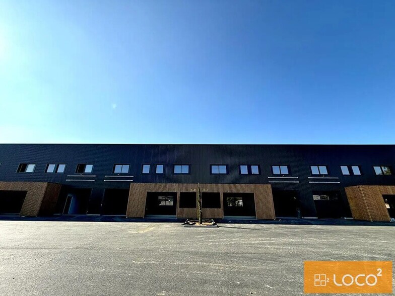 Local d’activités dans Toulouse à louer - Photo de l’immeuble – Image 1 sur 7