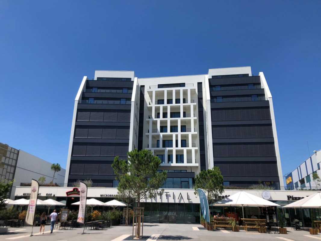 5 Rue Simone Veil, Vénissieux à vendre Photo de l’immeuble– Image 1 sur 10