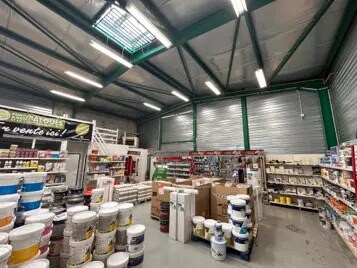 Plus de détails pour Industriel/Logistique à vendre