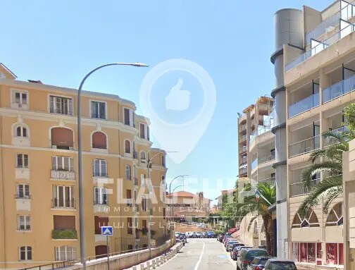 Plus de détails pour Local commercial à vendre