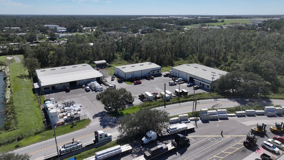 2607/09/11 Sammonds Road Plant City, FL portefeuille de 3 biens à vendre sur LoopNet.fr - Photo de l’immeuble – Image 1 sur 9