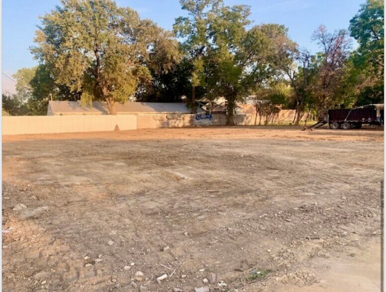 1616-1620 N Beckley Ave, Dallas, TX à vendre - Photo de l’immeuble – Image 2 sur 7