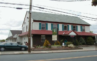 Plus de détails pour 313 Main St, Red Hill, PA - Local commercial à louer