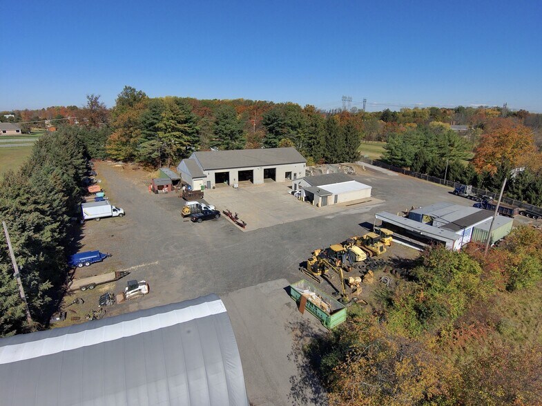 1628 Berks Rd, Norristown, PA à vendre - Photo principale – Image 1 sur 13