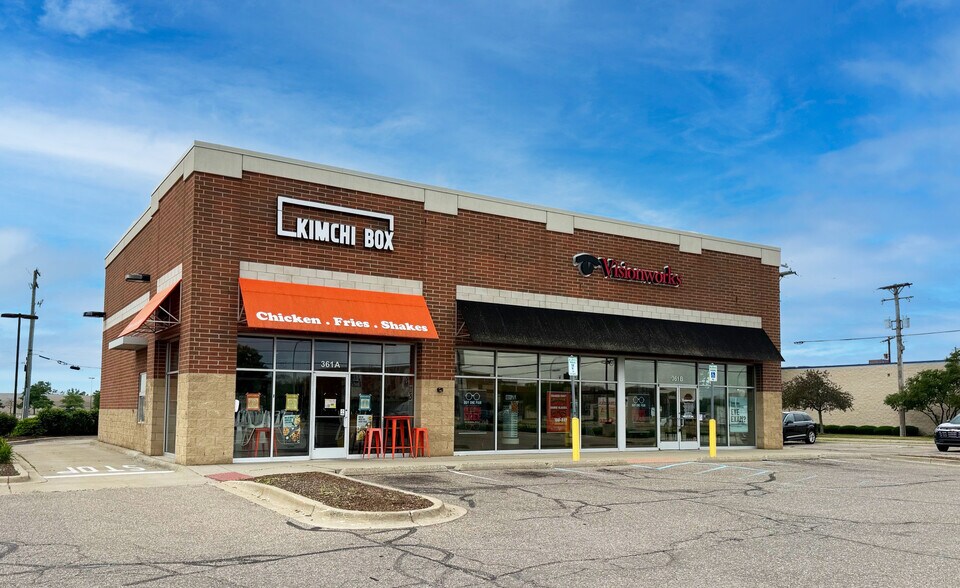 361 W 14 Mile Rd, Madison Heights, MI à louer - Photo principale – Image 1 sur 2