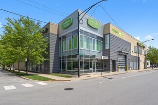 Plus de détails pour Extra Space Storage 2 Property Portfolio – Spécialisé à vendre, Chicago, IL