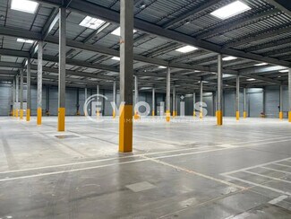 Plus de détails pour 3 Rue Des Chapelles, Saint-Quentin-Fallavier - Bureau, Industriel/Logistique à louer