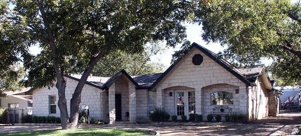 7217 McNeil Dr, Austin, TX à vendre - Photo de l’immeuble – Image 2 sur 22