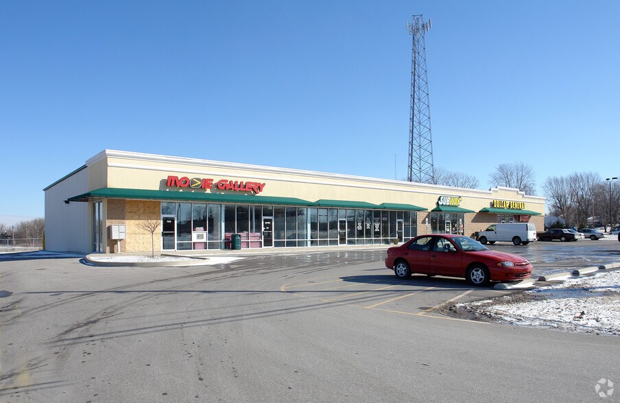 620-690 W Pendleton Ave, Lapel, IN à louer - Photo de l’immeuble – Image 2 sur 2