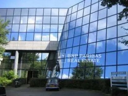 Bureau dans Évry à louer - Photo de l’immeuble – Image 1 sur 6