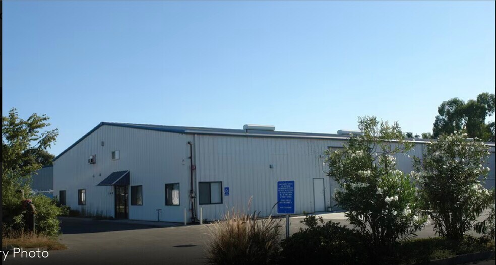 140 Flocchini Cir, Lincoln, CA à louer - Photo de l’immeuble – Image 2 sur 21