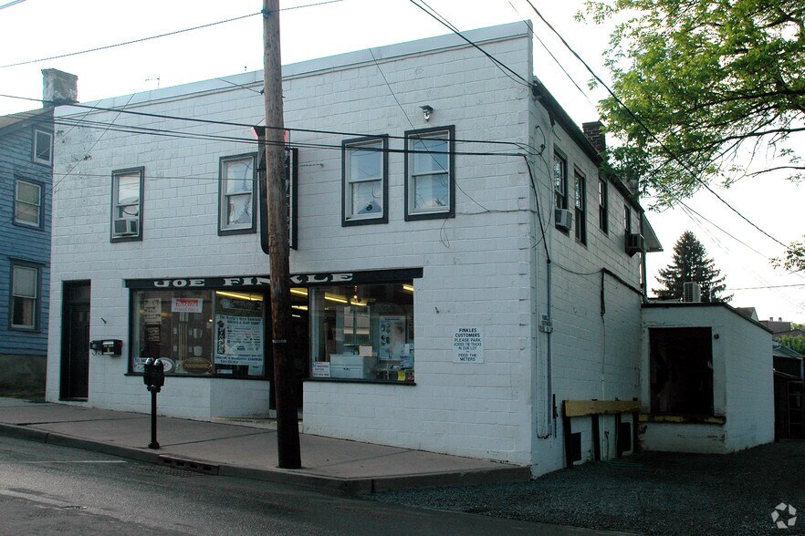 7 Coryell St, Lambertville, NJ à louer - Photo de l’immeuble – Image 1 sur 8
