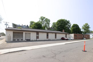 Plus de détails pour 141 Grove St, Meriden, CT - Industriel/Logistique à vendre