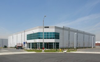 Plus de détails pour 13165 Sandoval, Santa Fe Springs, CA - Industriel/Logistique à louer