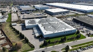Plus de détails pour 111 Van Kirk Dr, Brampton, ON - Industriel/Logistique à louer