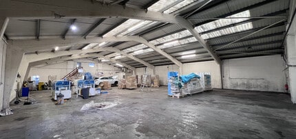 502 Wallisdown Rd, Bournemouth à louer Photo intérieure– Image 2 sur 5