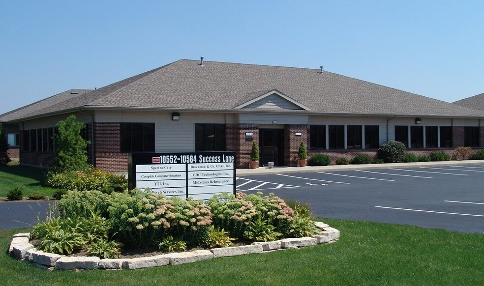 10560 Success Ln, Dayton, OH à louer - Photo de l’immeuble – Image 1 sur 5