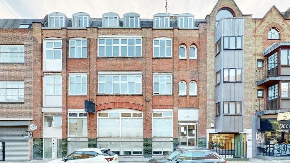 105-111 Euston St, Londres à louer - Photo de l’immeuble – Image 3 sur 15