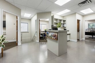 48945 Yale Rd, Chilliwack, BC à louer Photo intérieure– Image 1 sur 20