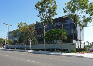 Plus de détails pour 20422 Beach Blvd, Huntington Beach, CA - Bureau à louer