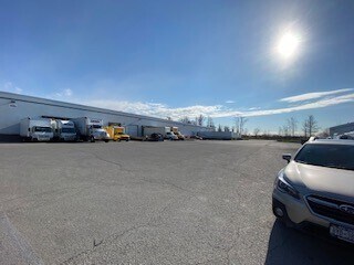 300 Sonwil Dr, Buffalo, NY à louer - Photo de l’immeuble – Image 2 sur 17