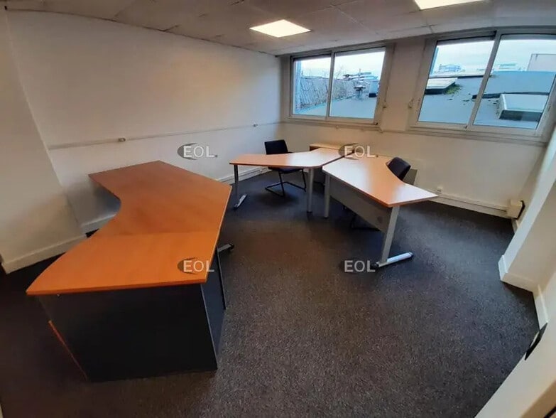 Bureau dans Châtillon à louer - Photo intérieure – Image 3 sur 10