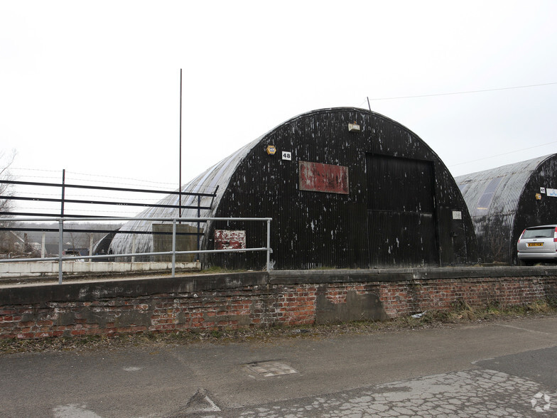 Boughton Industrial Estate, Boughton à vendre - Photo principale – Image 1 sur 2