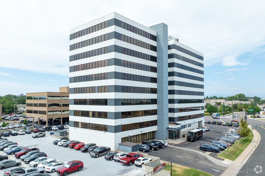 3600 S Yosemite St, Denver, CO à louer - Photo de l’immeuble – Image 2 sur 10