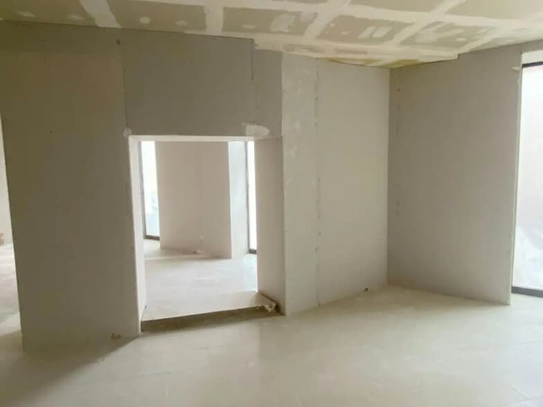 Local commercial dans Saint-Germain-en-Laye à vendre - Photo intérieure – Image 3 sur 5