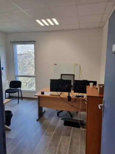 Bureau dans Guipavas à louer - Photo de l’immeuble – Image 3 sur 5