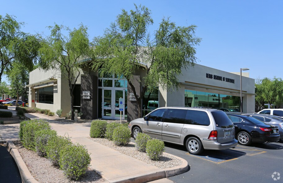 10245 N 92nd St, Scottsdale, AZ à vendre - Photo de l’immeuble – Image 2 sur 6