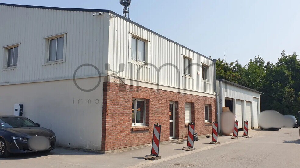 Local d'activités dans Lens à vendre - Photo de l’immeuble – Image 2 sur 3