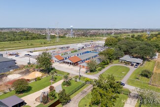 Plus de détails pour 906 Reppert St, Bacliff, TX - Spécialisé à vendre