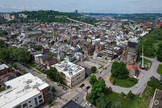 4736 Penn Ave, Pittsburgh, PA - VUE AÉRIENNE  vue de carte - Image1