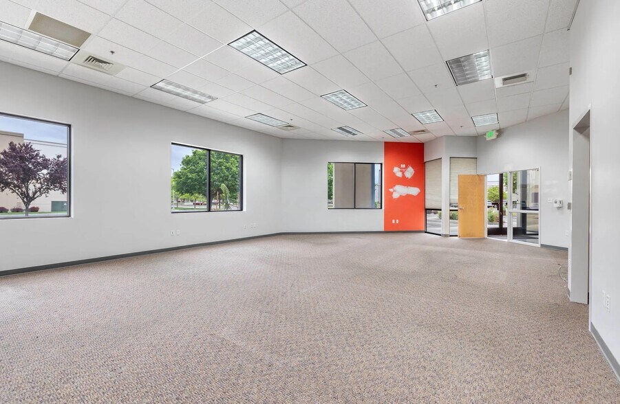 351 N Mitchell St, Boise, ID à louer - Photo intérieure – Image 2 sur 10
