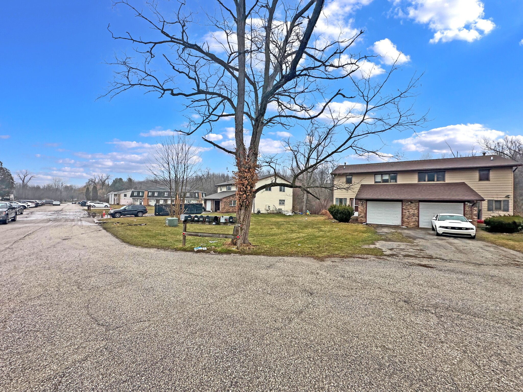 5056 N Pawnee Trl, La Porte, IN à vendre Photo principale– Image 1 sur 17