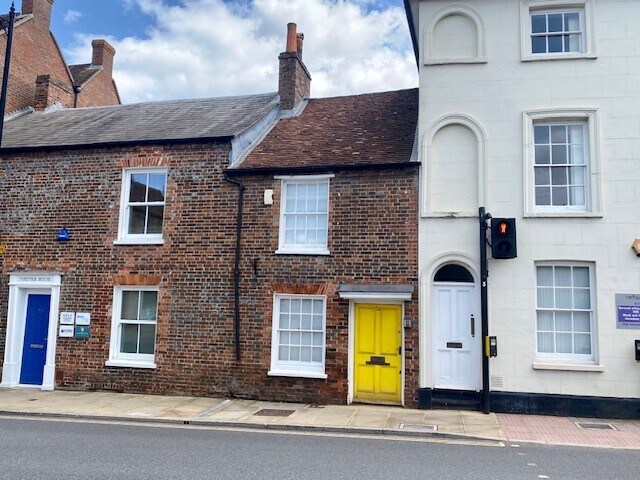74 Bartholomew St, Newbury à louer - Photo de l’immeuble – Image 1 sur 2